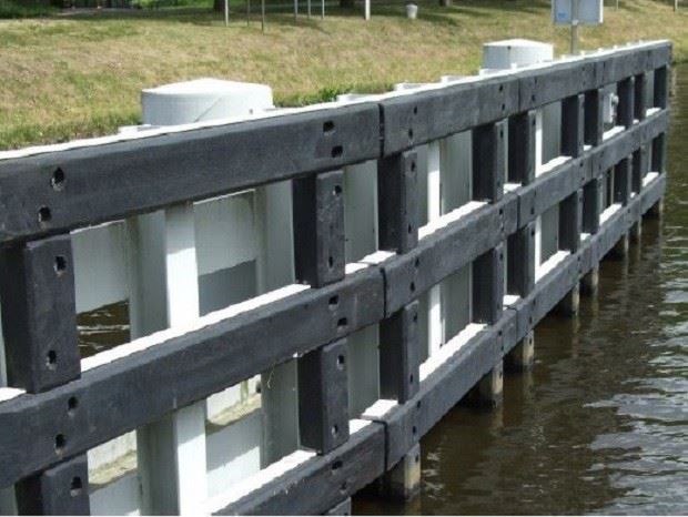 HDPE Marine Camel Fender System
