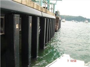 HDPE kompozītmateriāla spārnu pāļi